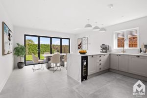 Photo 31- click for photo gallery